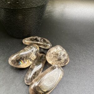 Pierre roulée Cristal de roche Fumé Brésil AA